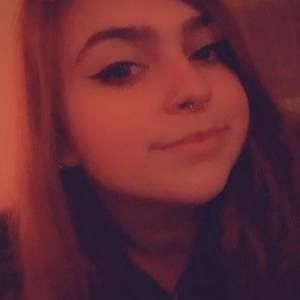 Meet your Posher, Tena